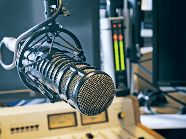 Do You Want to Become A Radio&nbsp;Presenter?